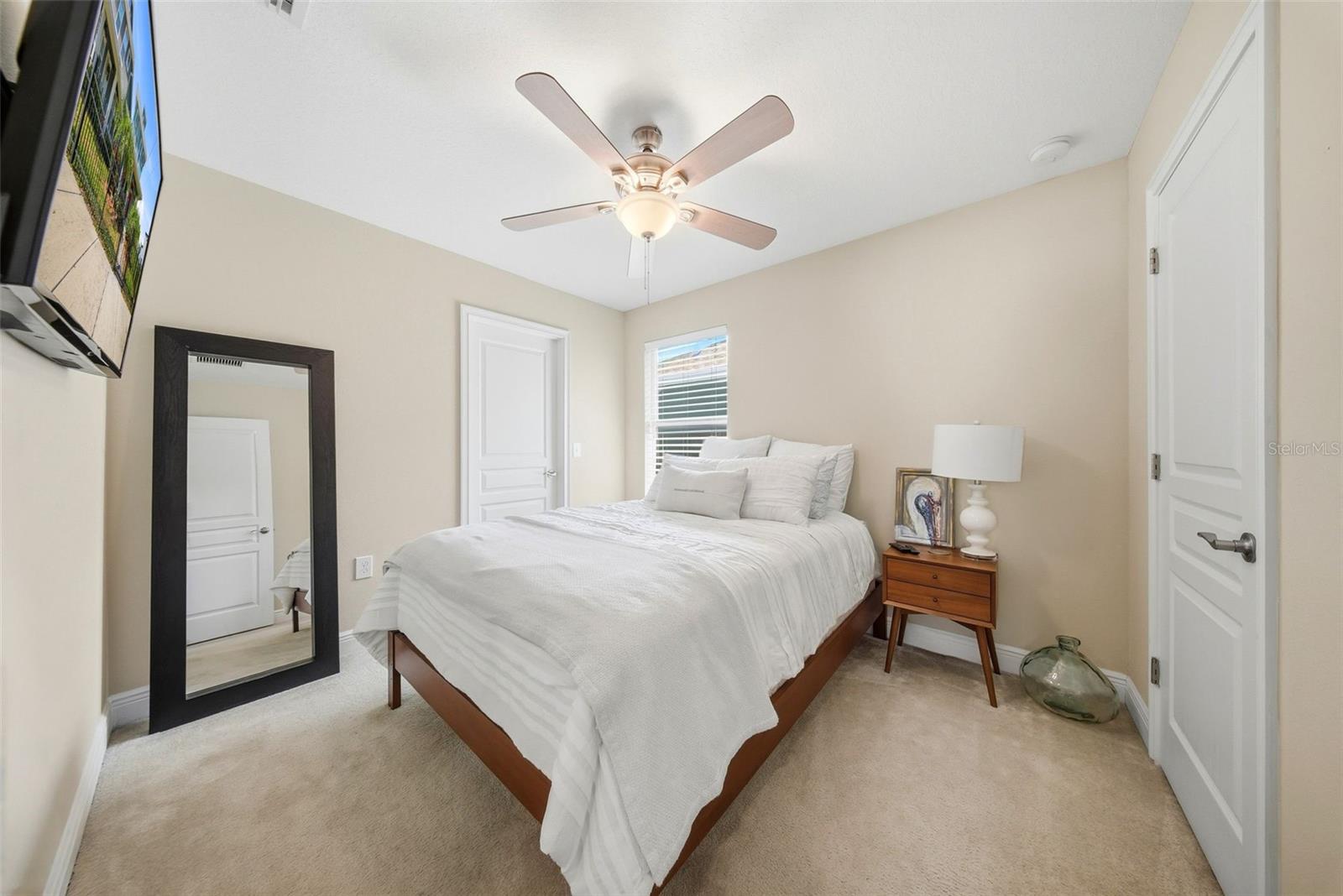 MAC FARLANE PARK - Residential