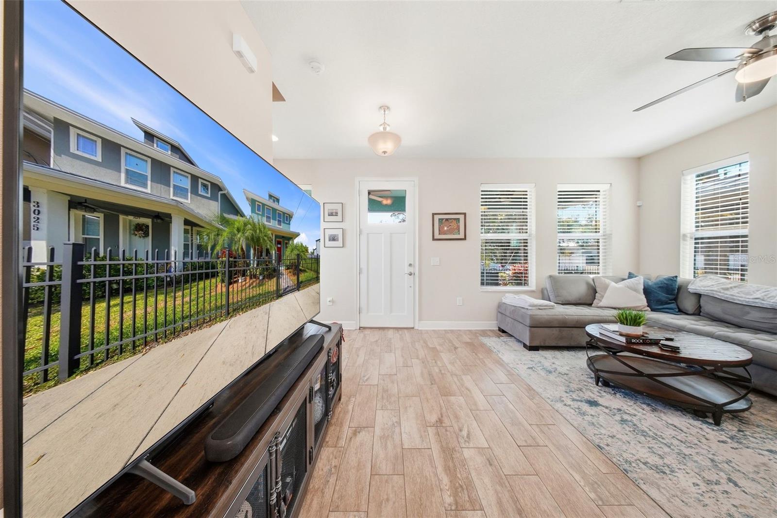 MAC FARLANE PARK - Residential