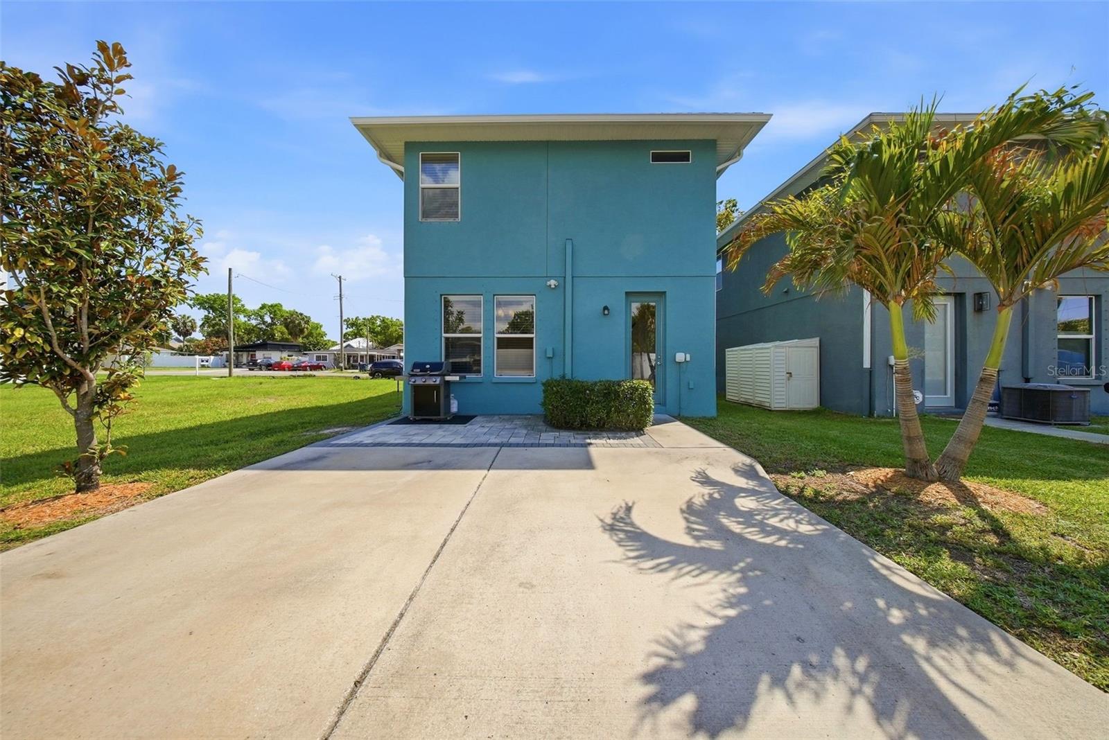 MAC FARLANE PARK - Residential