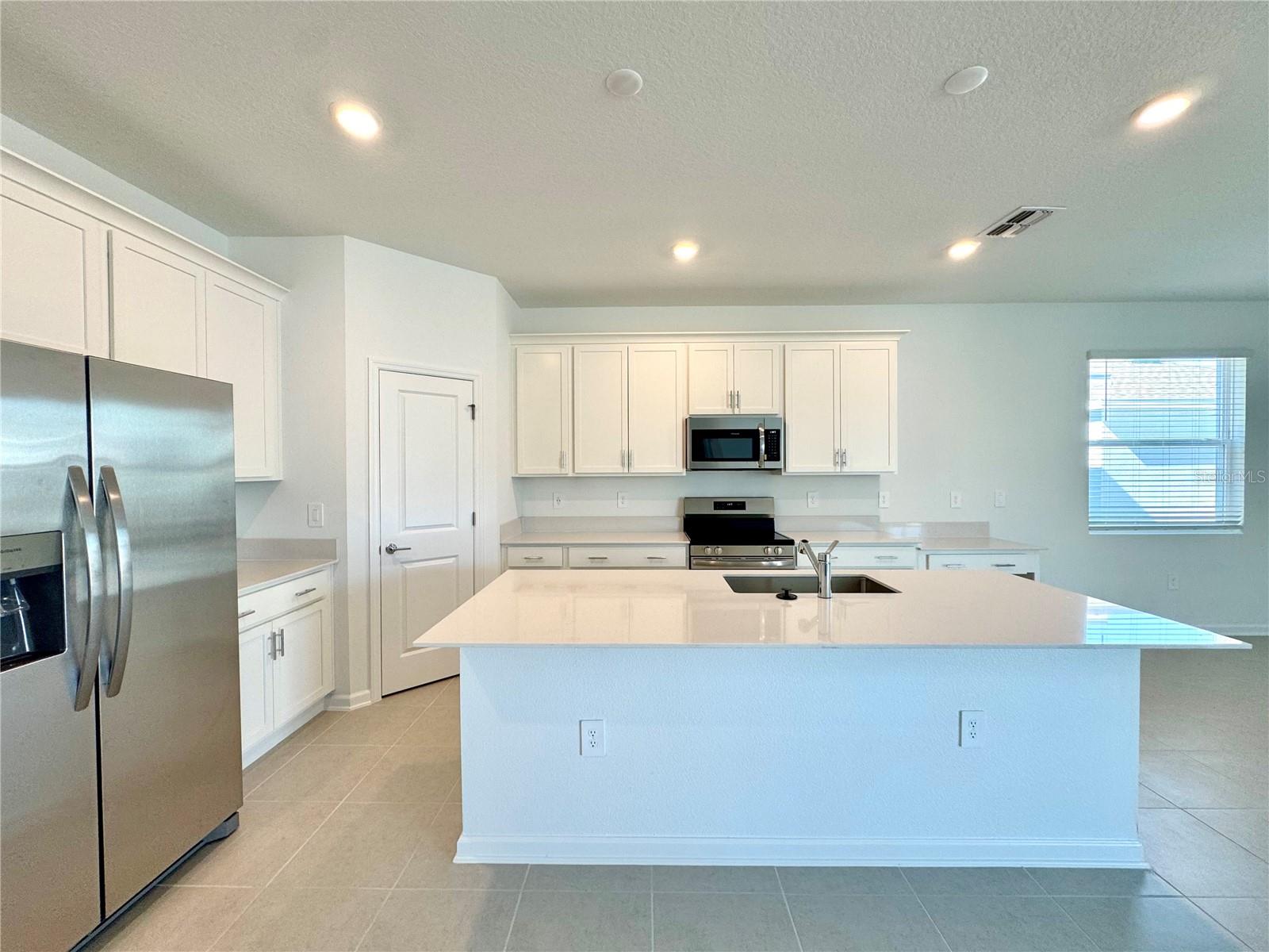 WELLNESS RDG PH 3 - Residential Lease