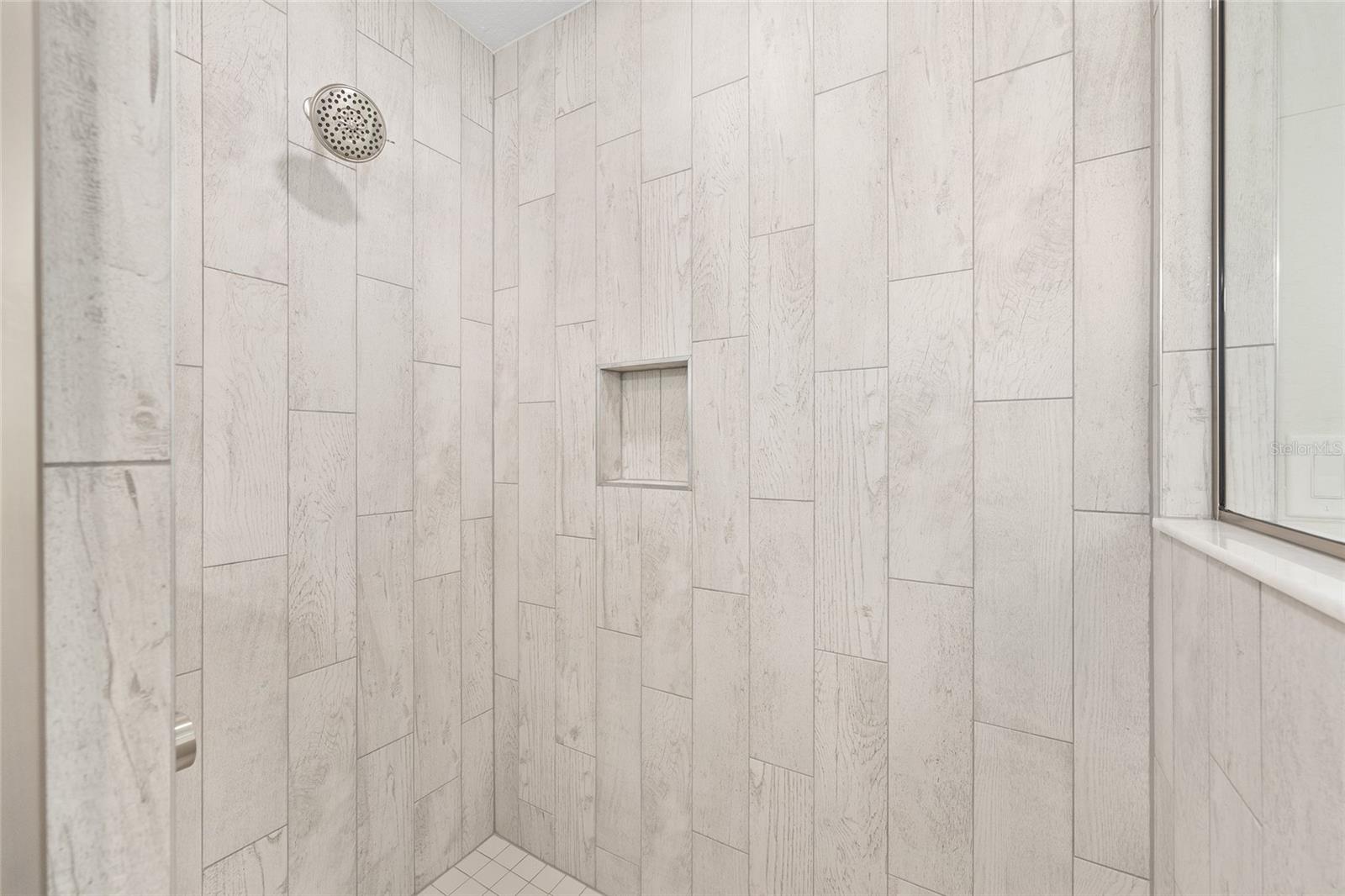 SILVER SPGS SHORES UN 12 - Residential