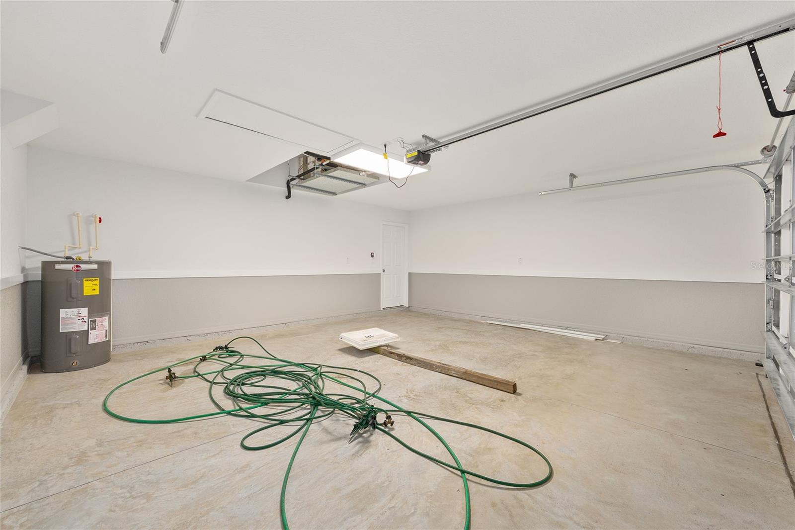 SILVER SPGS SHORES UN 12 - Residential