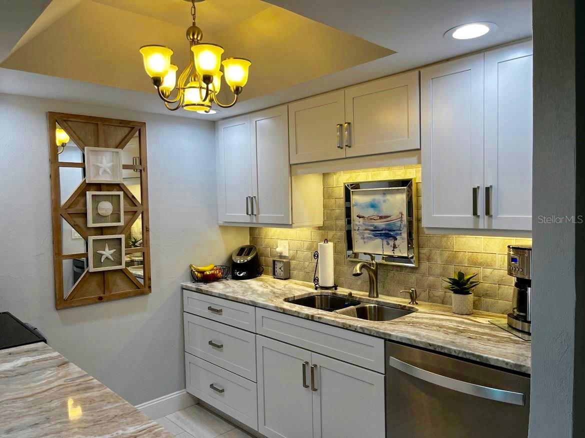 Photo 12 of 40 of 64 S OCEAN PALM DRIVE S 64 condo