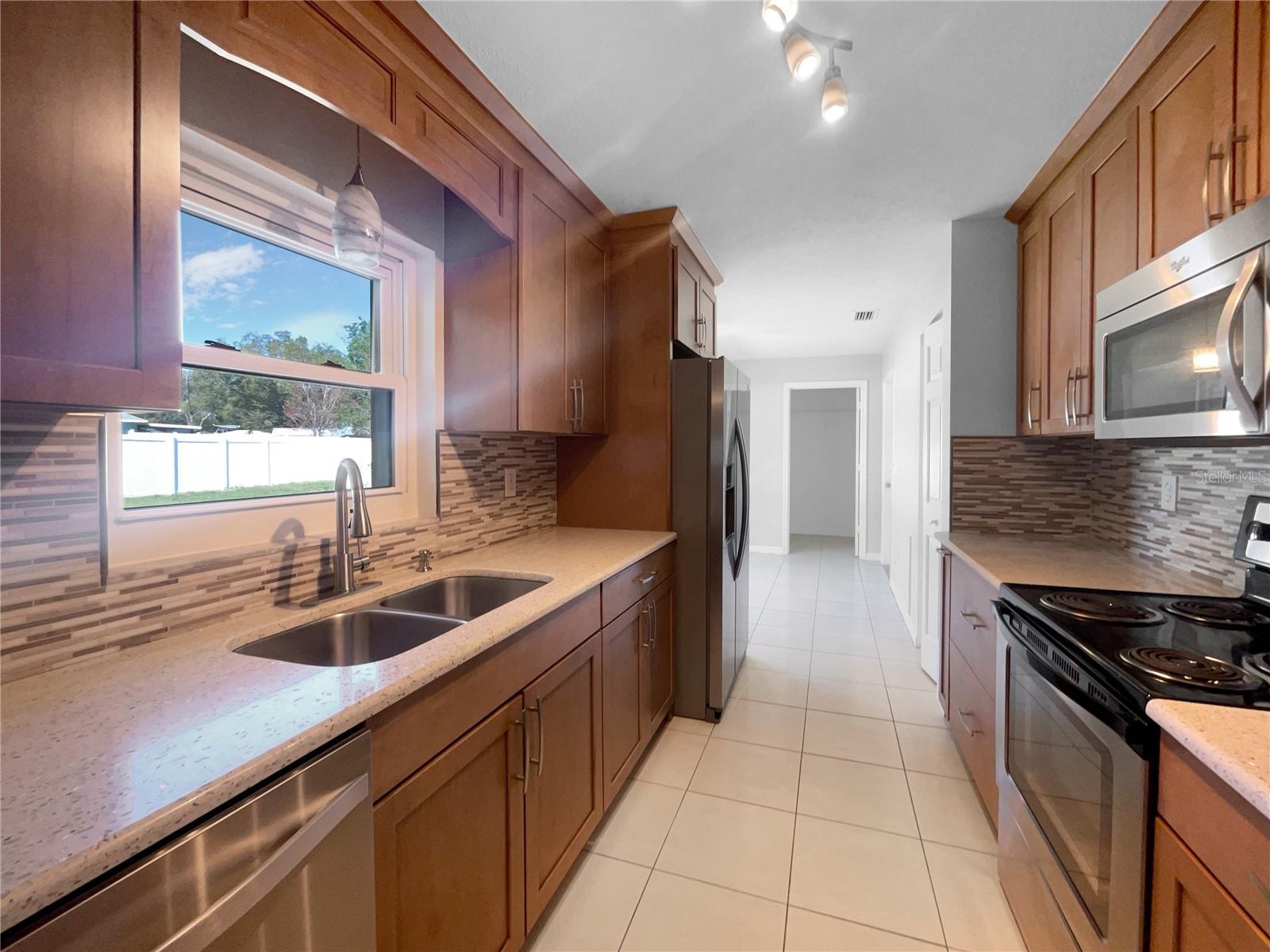 SILVER SPGS SHORES UN 23 - Residential