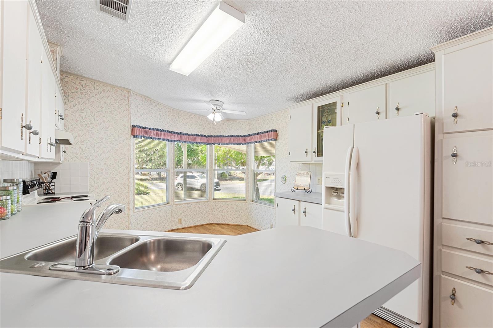 GARDEN GROVE OAKS - Residential