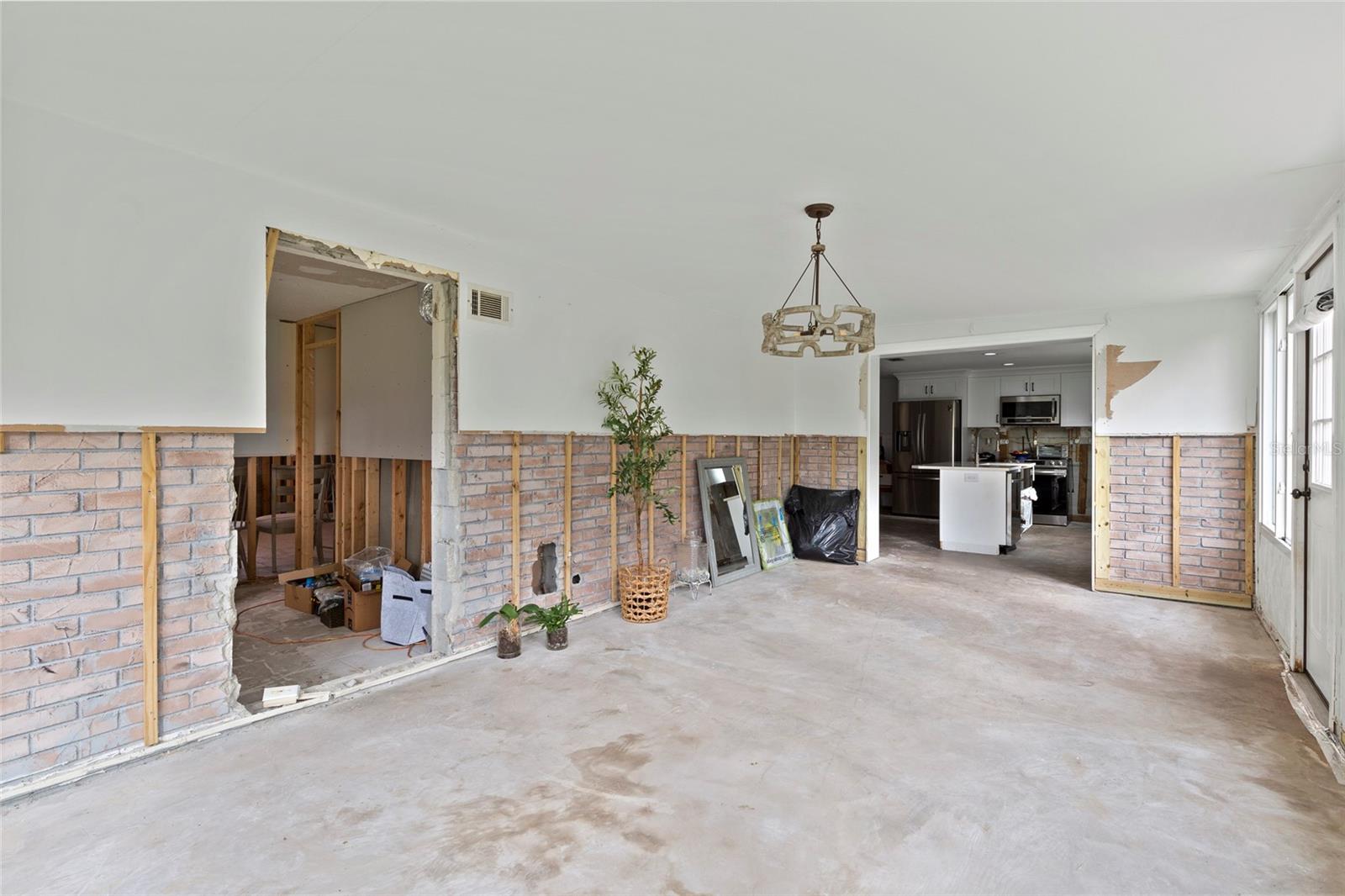 OLDSMAR FARM 4 - Residential