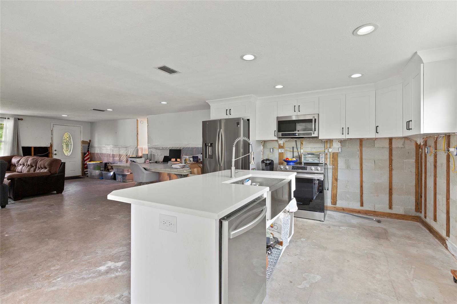 OLDSMAR FARM 4 - Residential