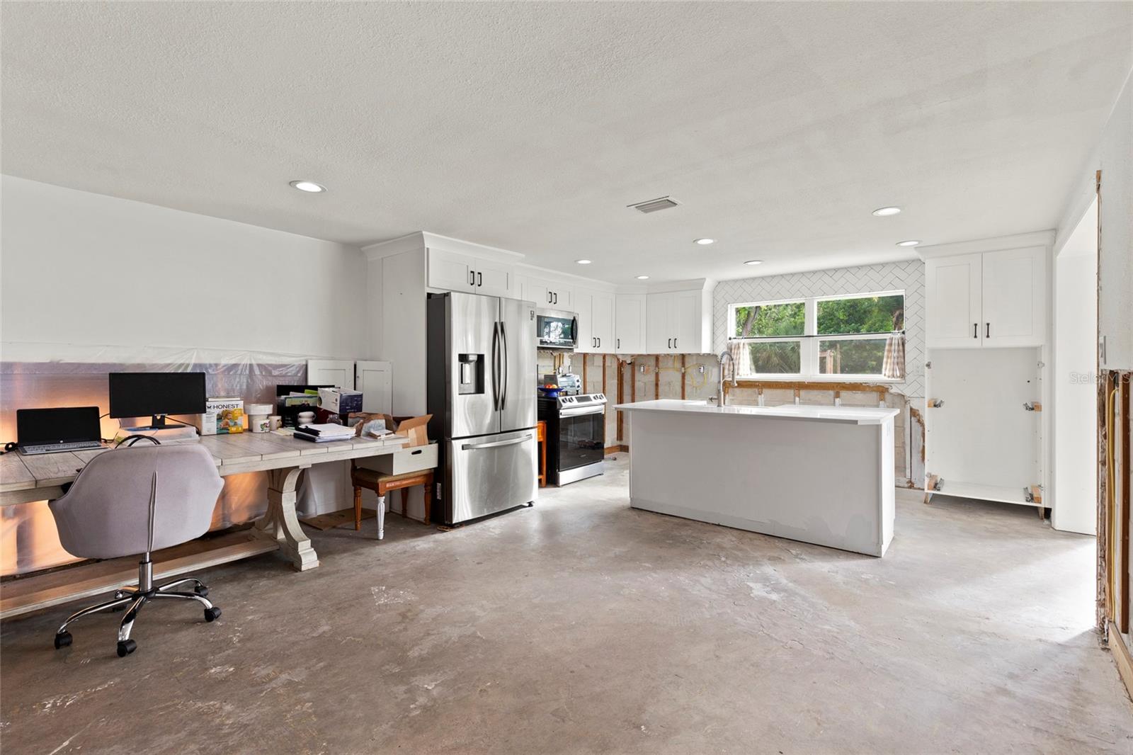 OLDSMAR FARM 4 - Residential