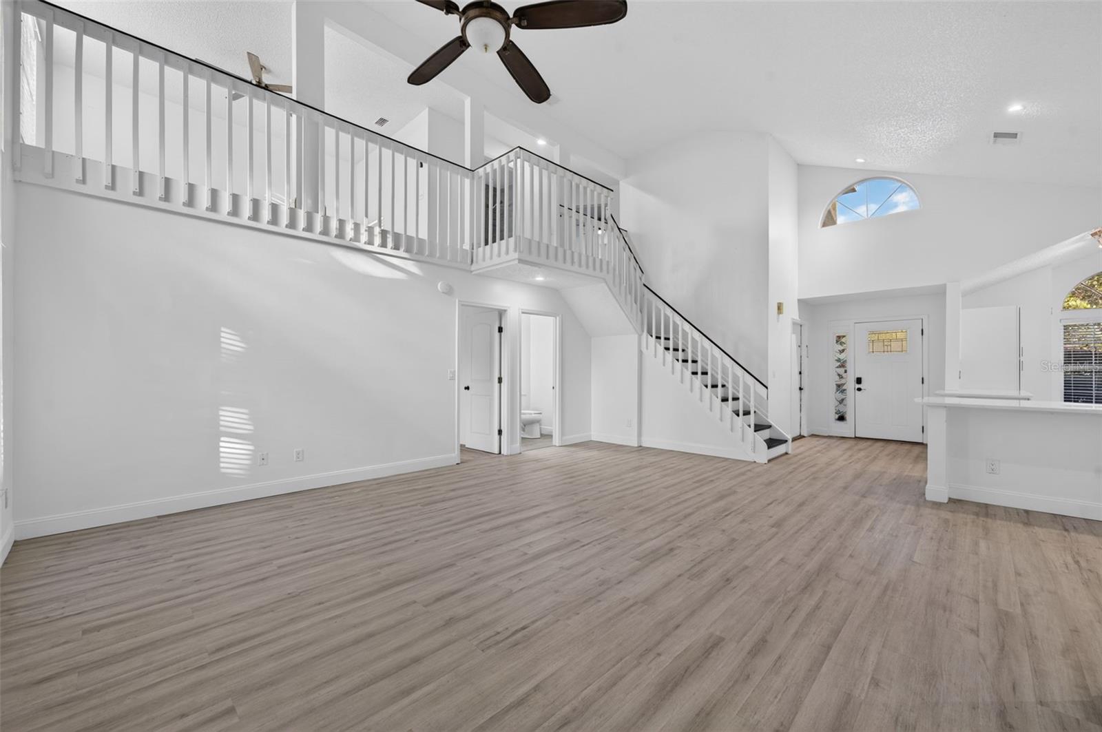 3828 GUILDFORD COURT