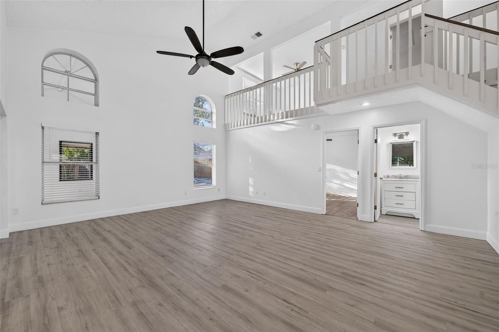 3828 GUILDFORD COURT