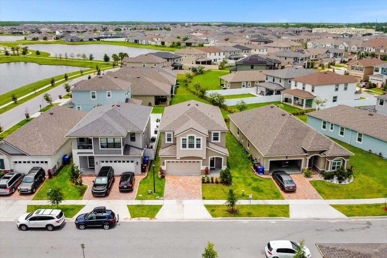 TAPESTRY-PH 5 - Residential Lease