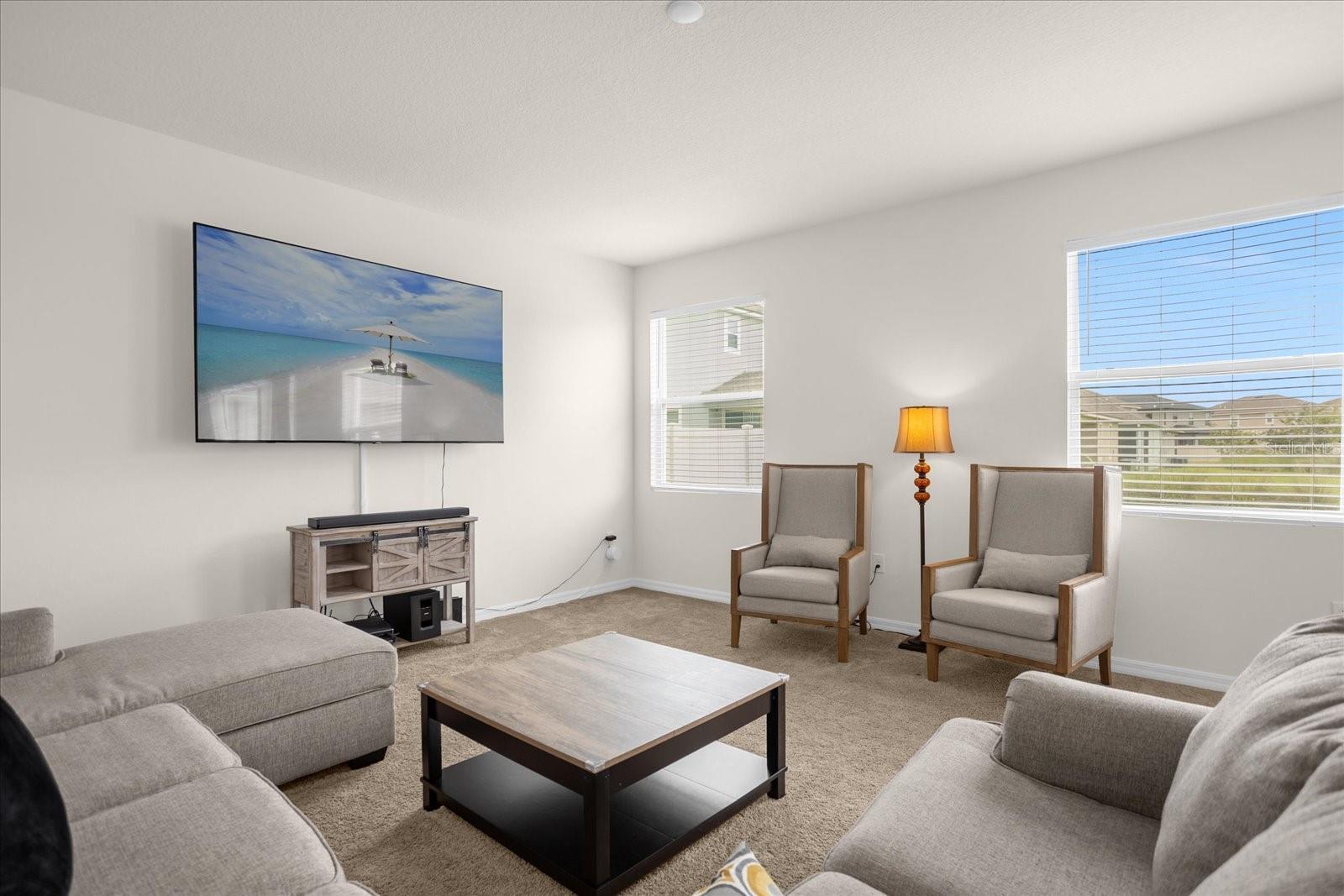 TAPESTRY-PH 5 - Residential Lease