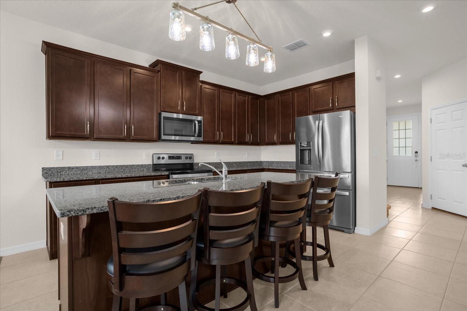 TAPESTRY-PH 5 - Residential Lease