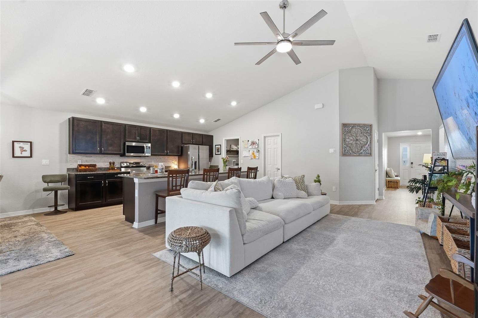 RIDGEWOOD WEST PH 2 - Residential