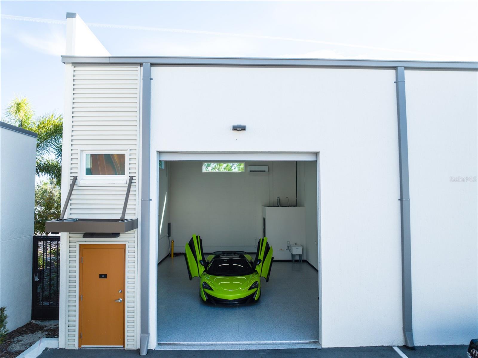 2051 GANDY BOULEVARD N 400