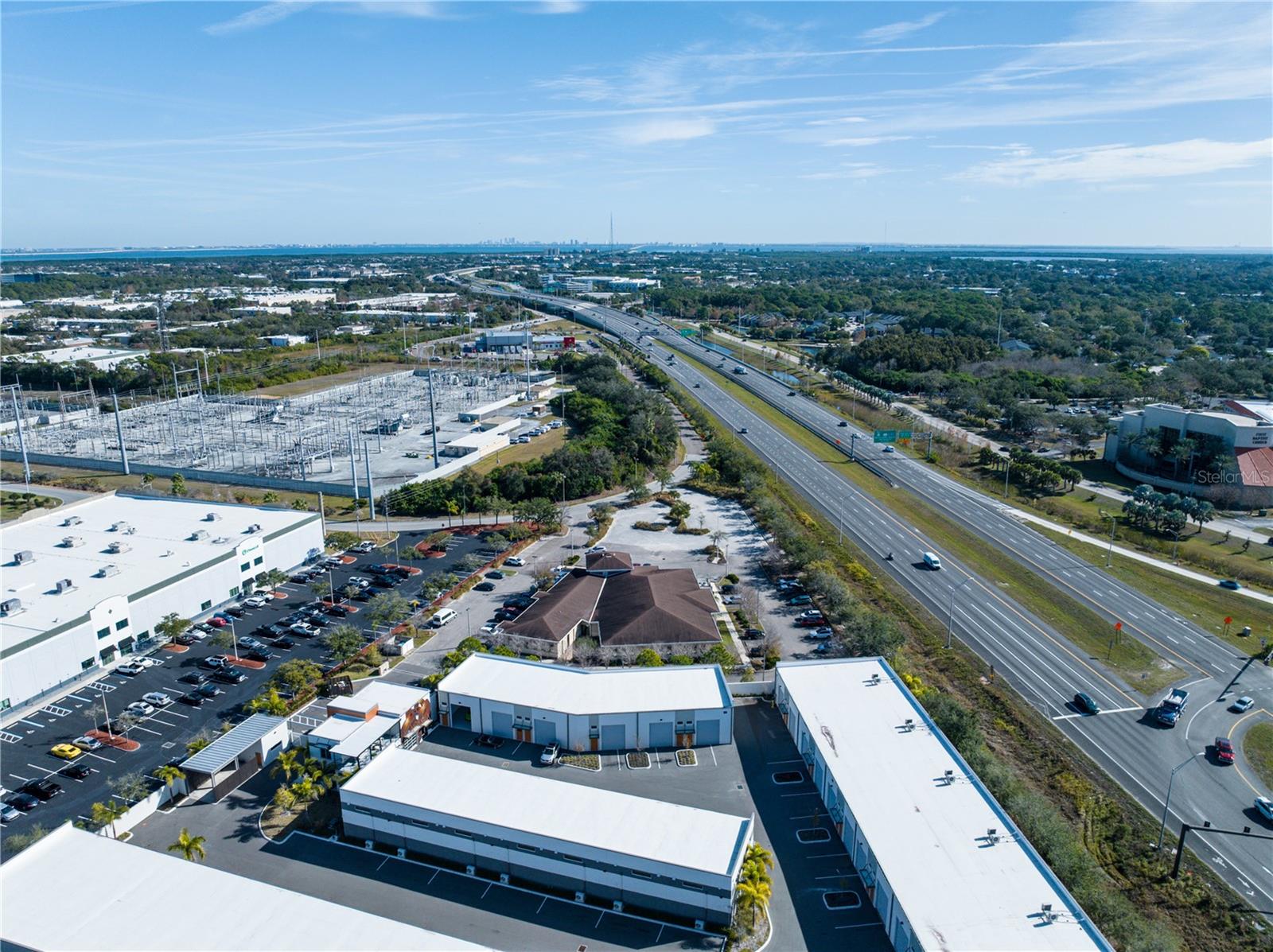 MOTOCAVE A NON-RESIDENTIAL CONDO - Commercial Sale