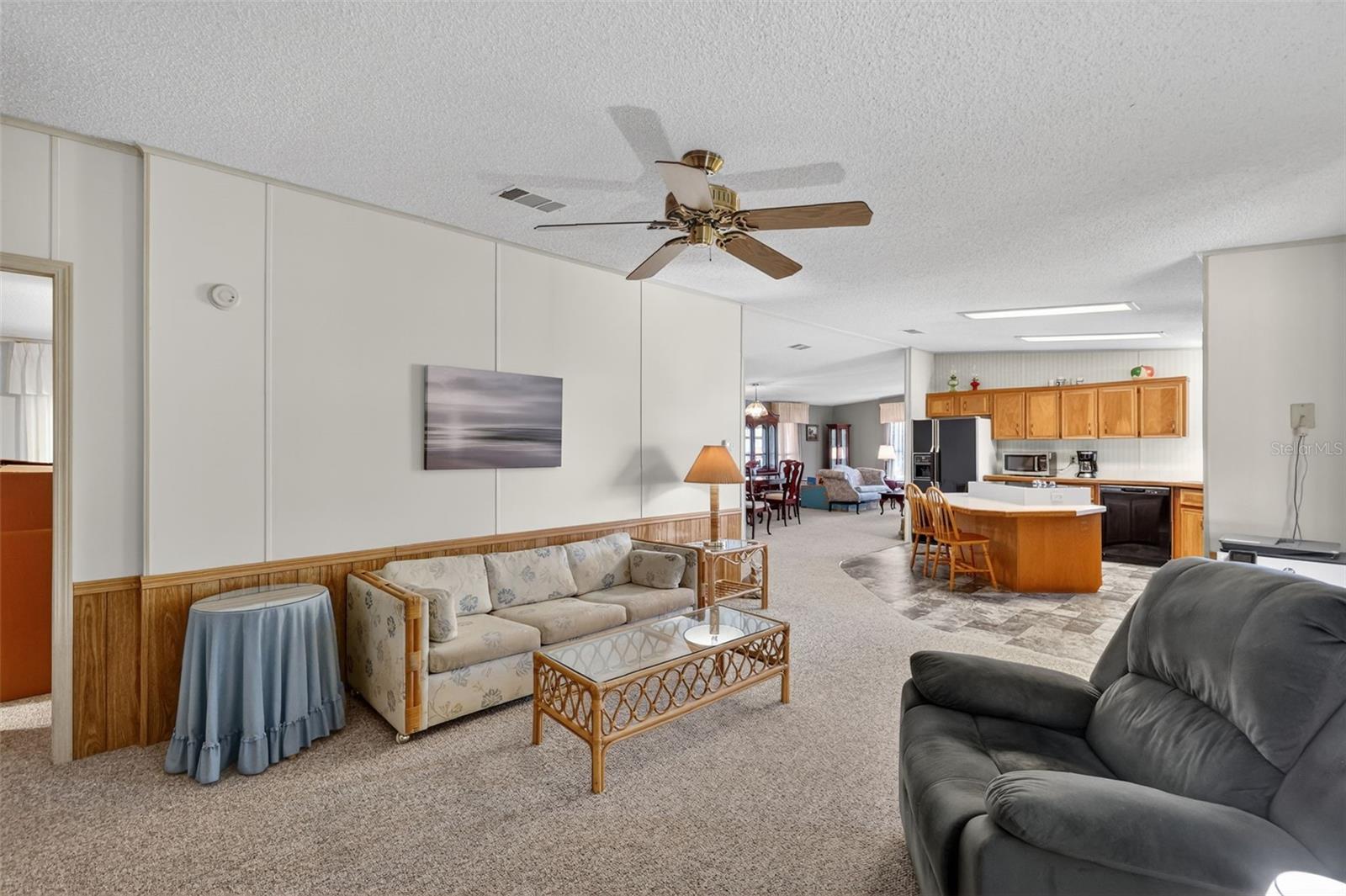 TAVARES FOX RUN MOBILE HOME - Residential