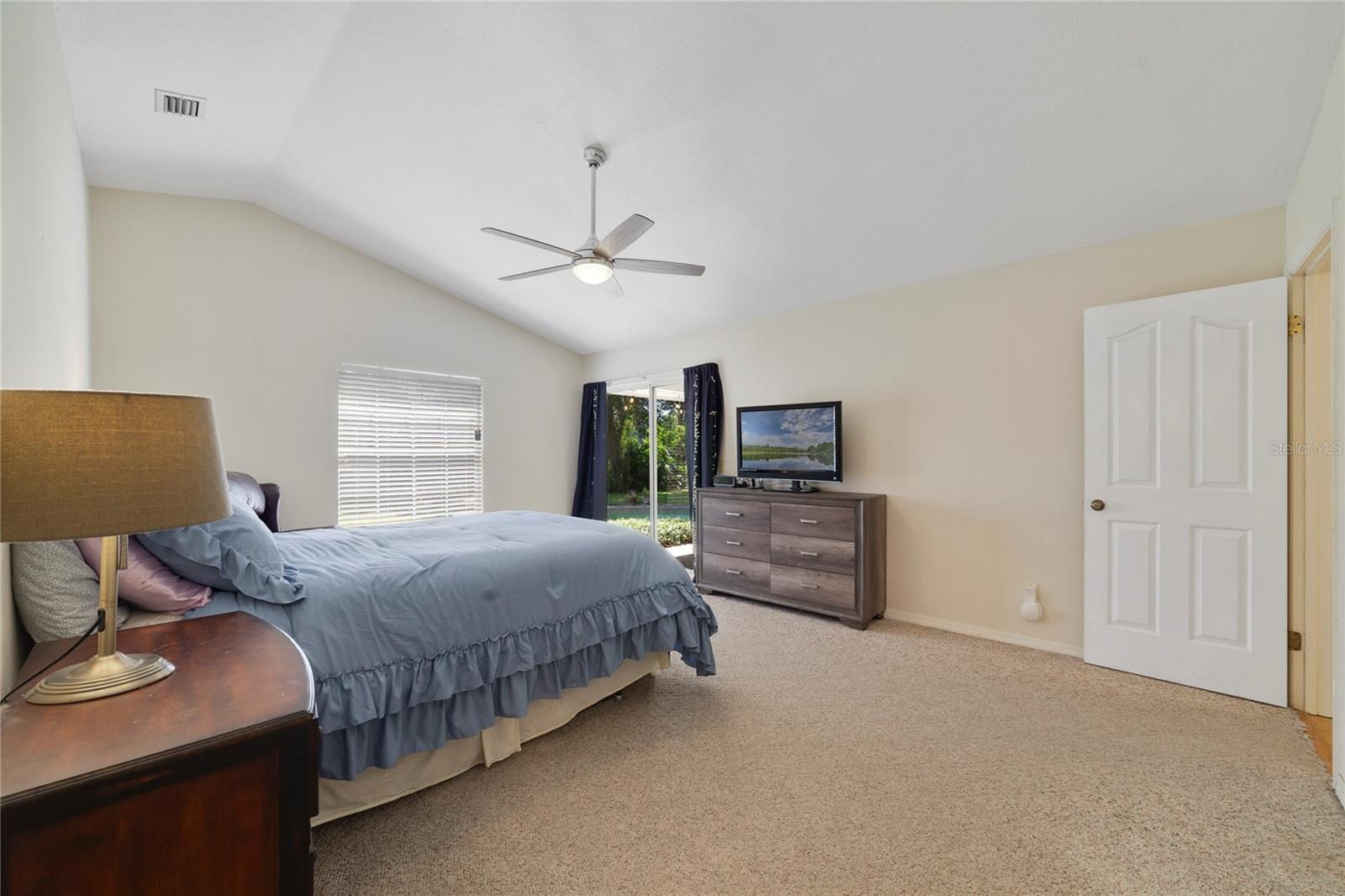 WILLOW RUN - Residential