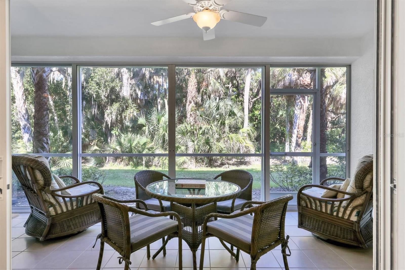 ARIELLE ON PALMER RANCH SEC 1 - Residential