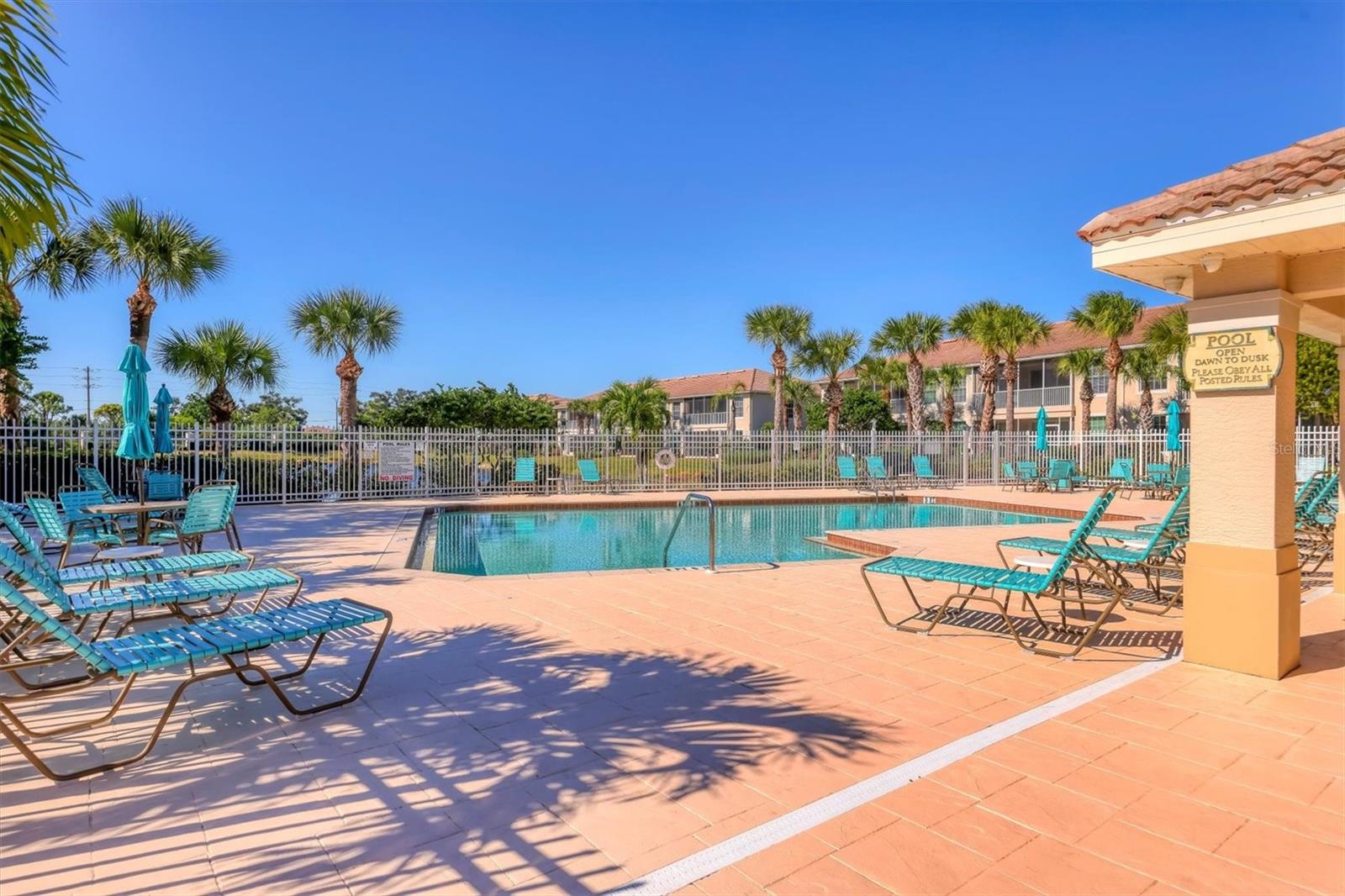 ARIELLE ON PALMER RANCH SEC 1 - Residential