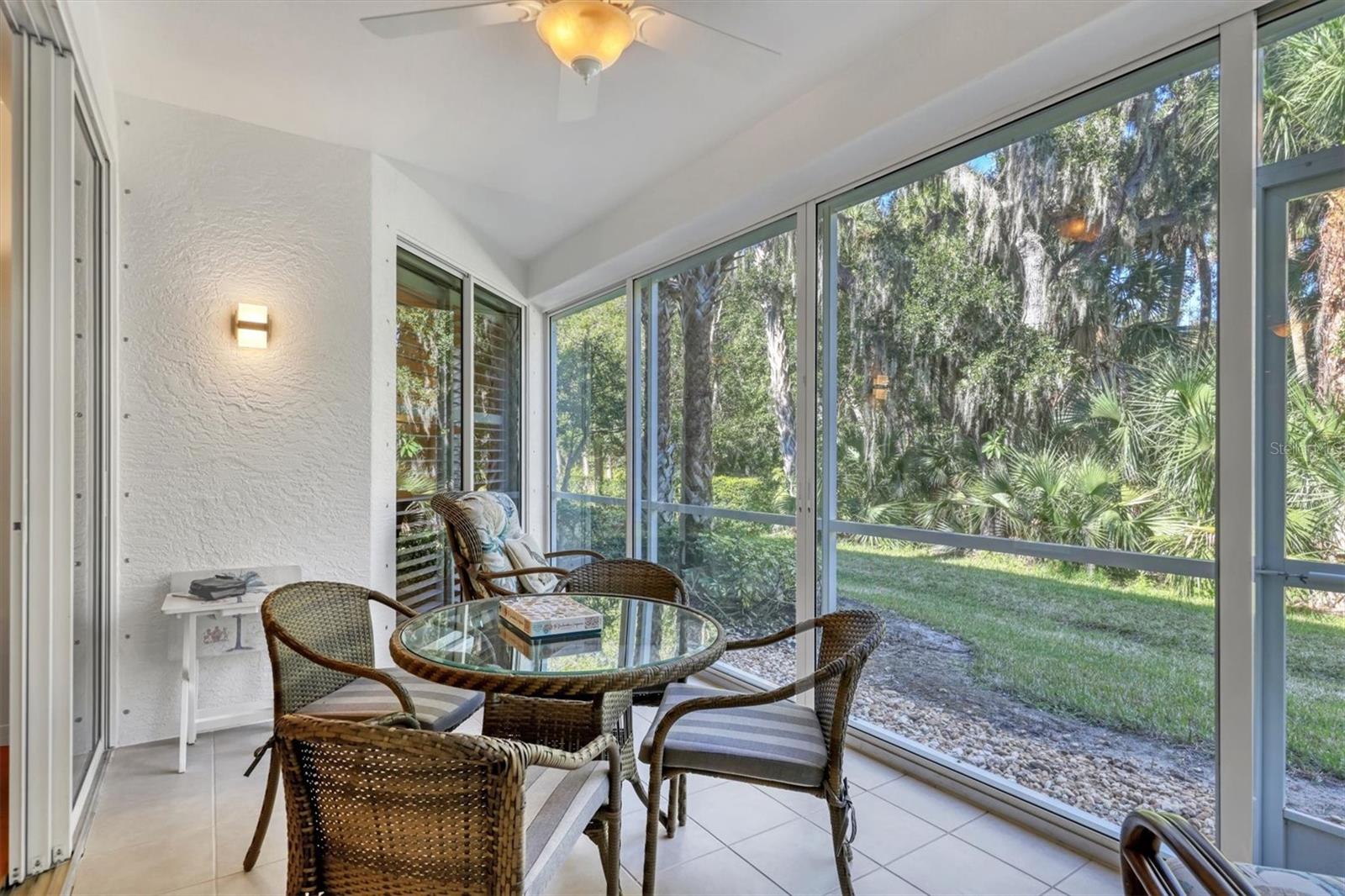 ARIELLE ON PALMER RANCH SEC 1 - Residential