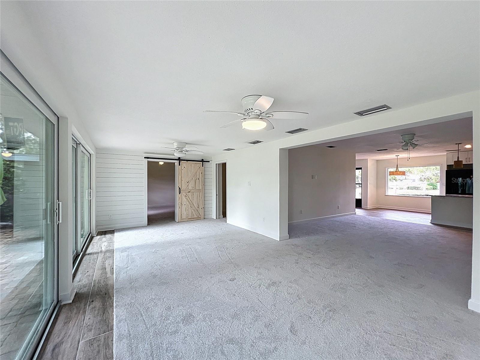 THE BAY VILLAS - Residential