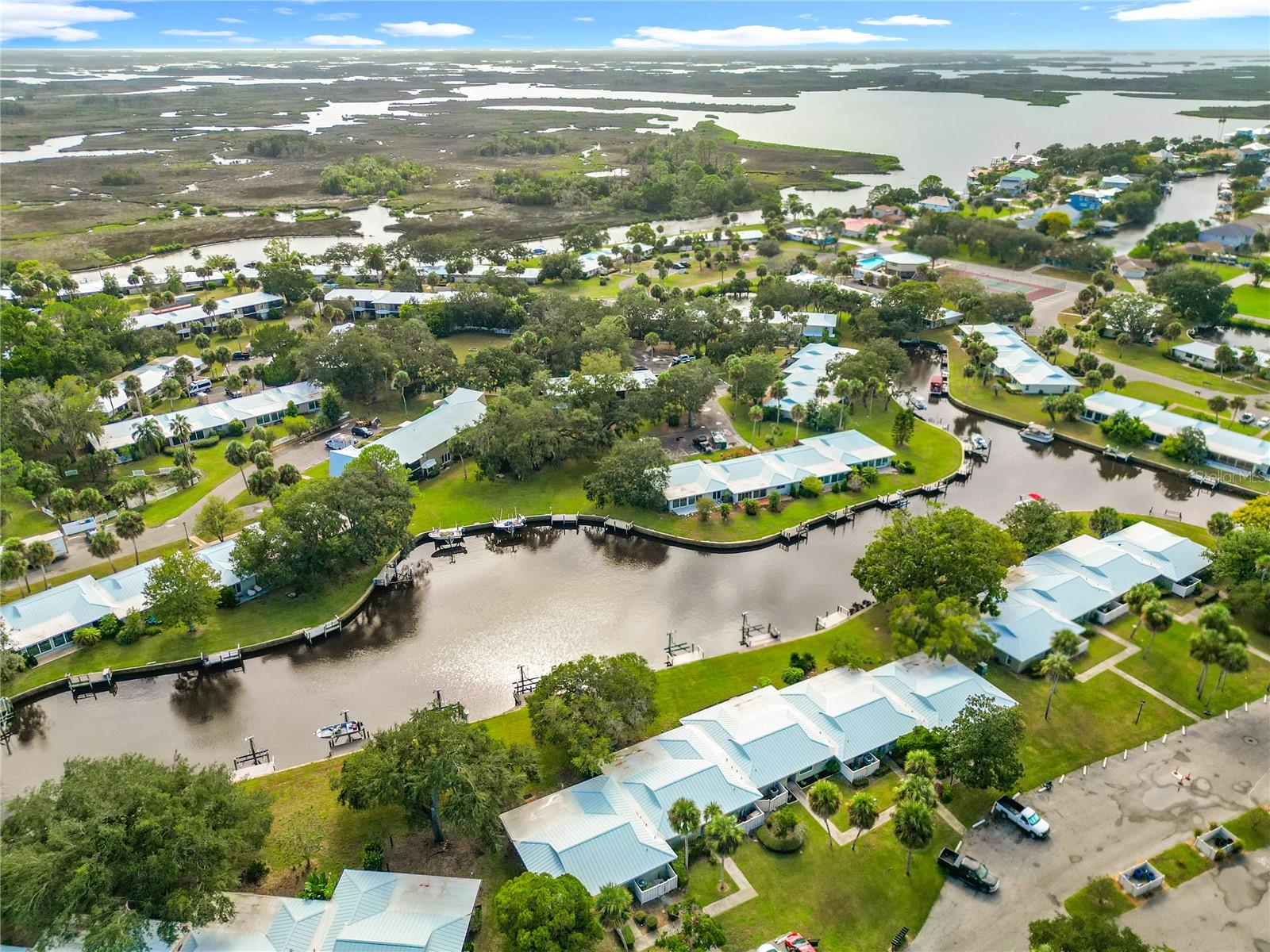 THE BAY VILLAS - Residential