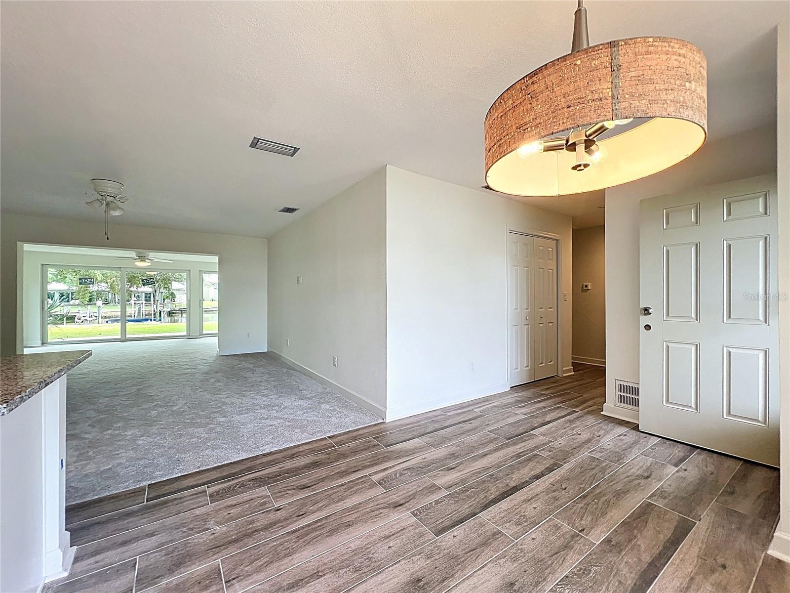 THE BAY VILLAS - Residential