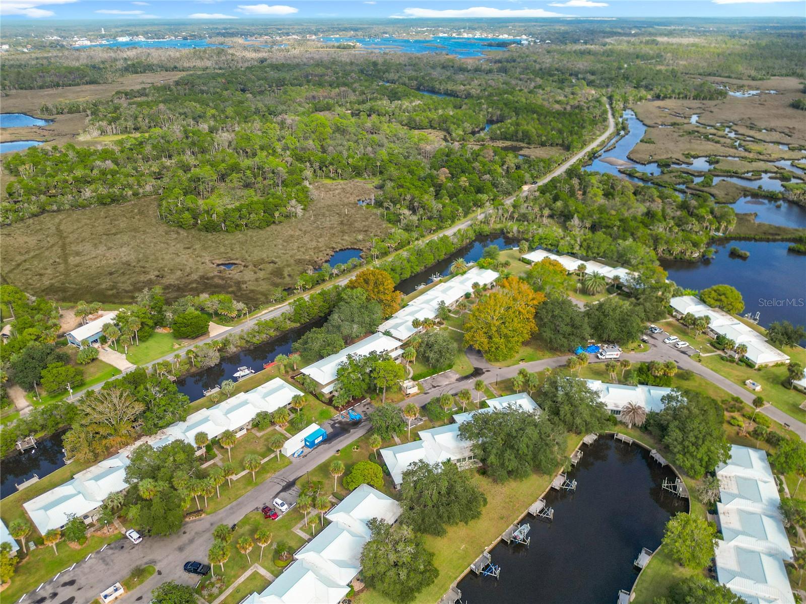 THE BAY VILLAS - Residential