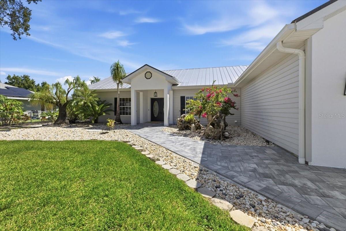 7376 MEMORIAL DRIVE, PORT CHARLOTTE, FL, 33981 2 7376 MEMORIAL DRIVE