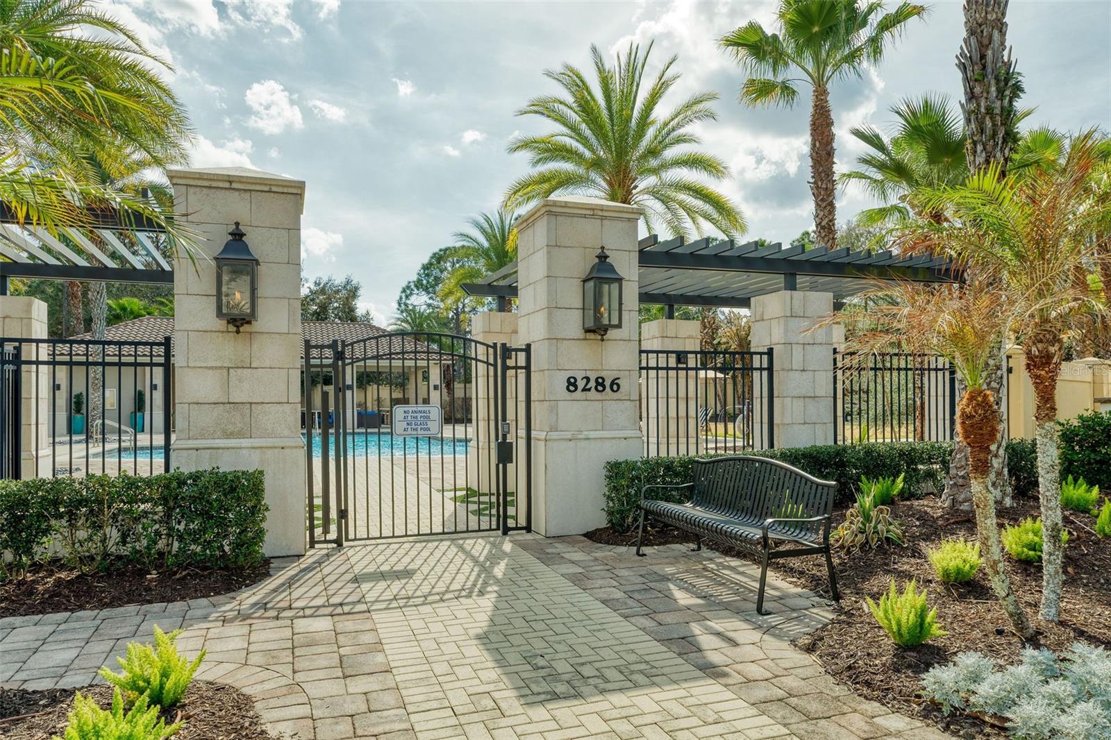 DELLAGIO - Residential