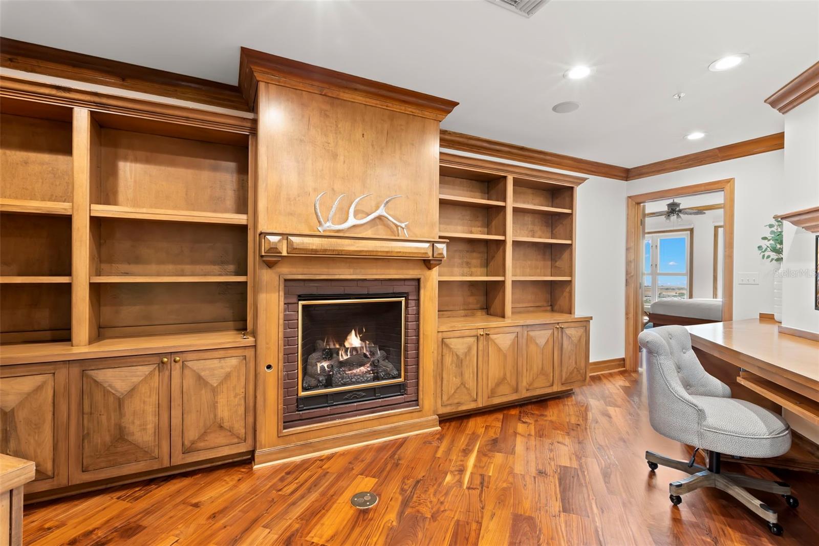 CLOISTER OF BEACH DRIVE CONDO - Residential