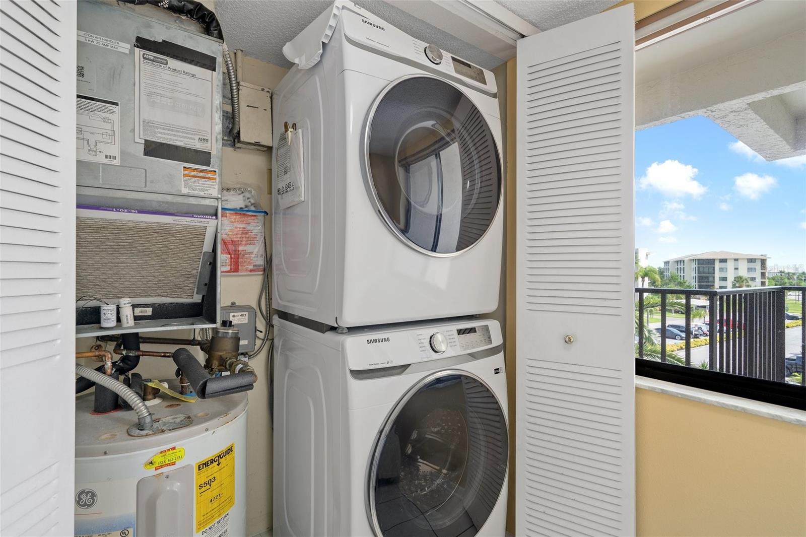 SAND PEBBLE POINTE CONDO 01 - Residential Lease