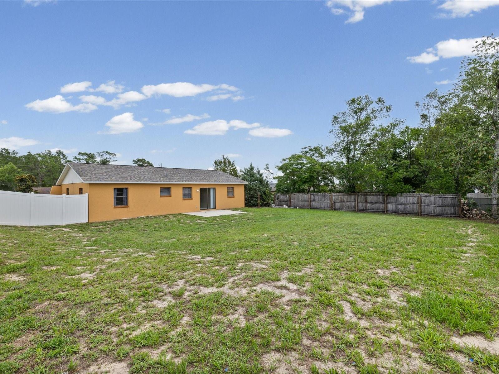 SPRING HILL - Residential