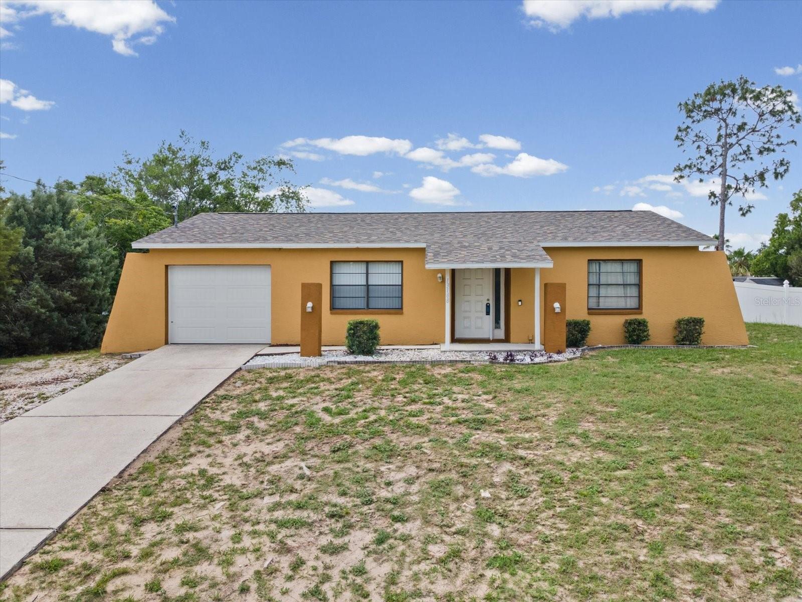 SPRING HILL - Residential