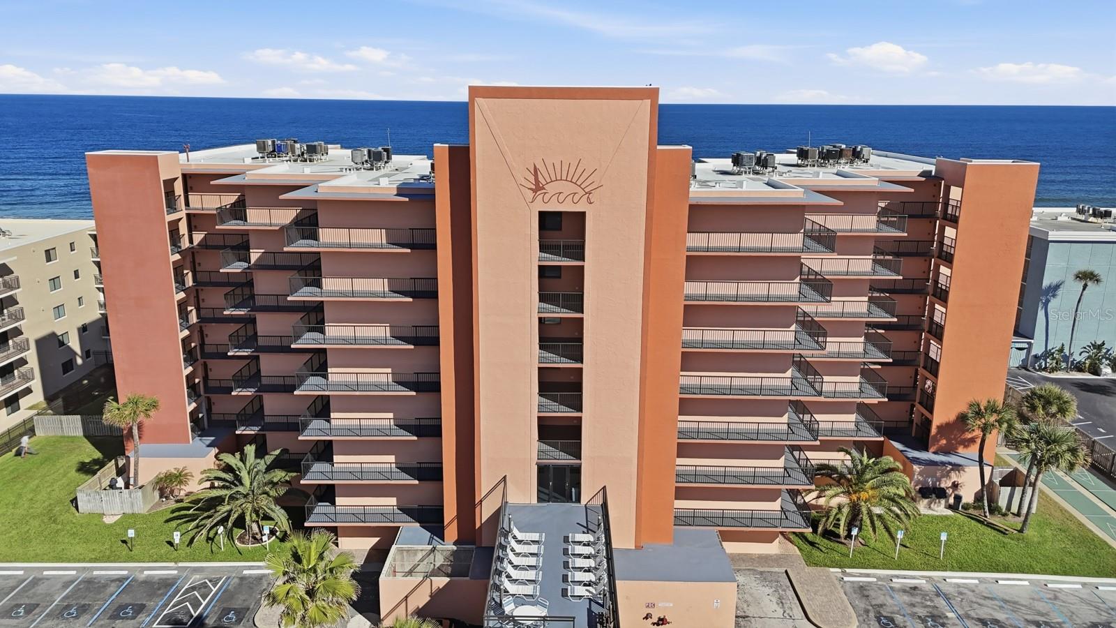 SUNRISE CONDO - Residential