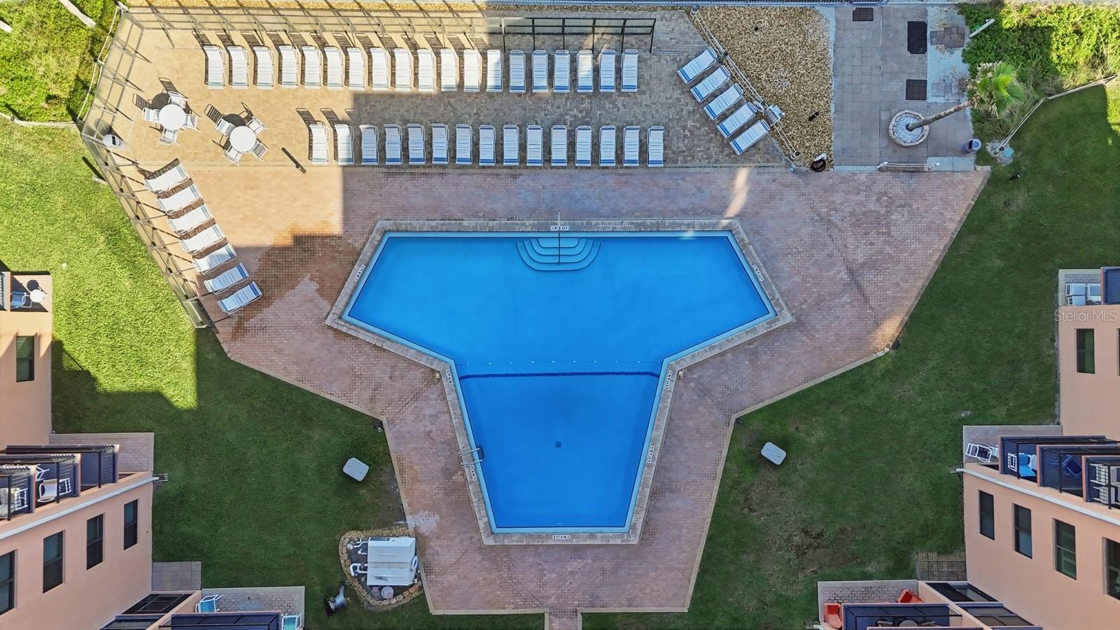 SUNRISE CONDO - Residential