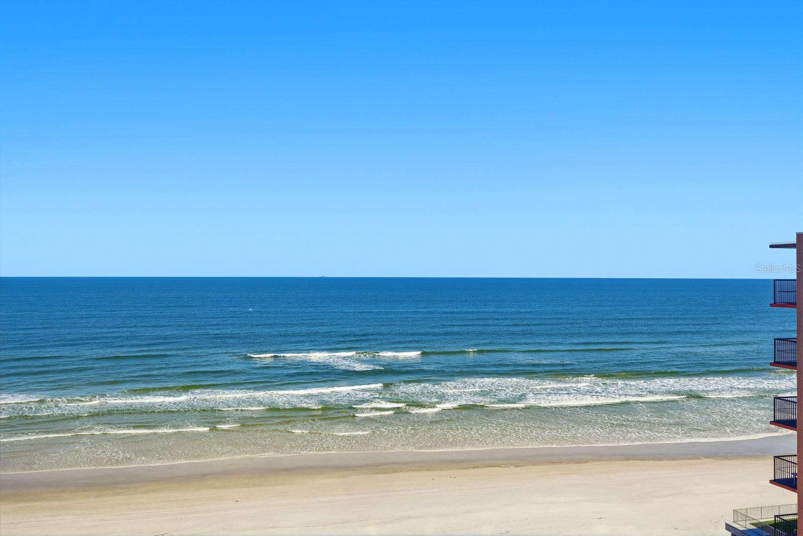 SUNRISE CONDO - Residential