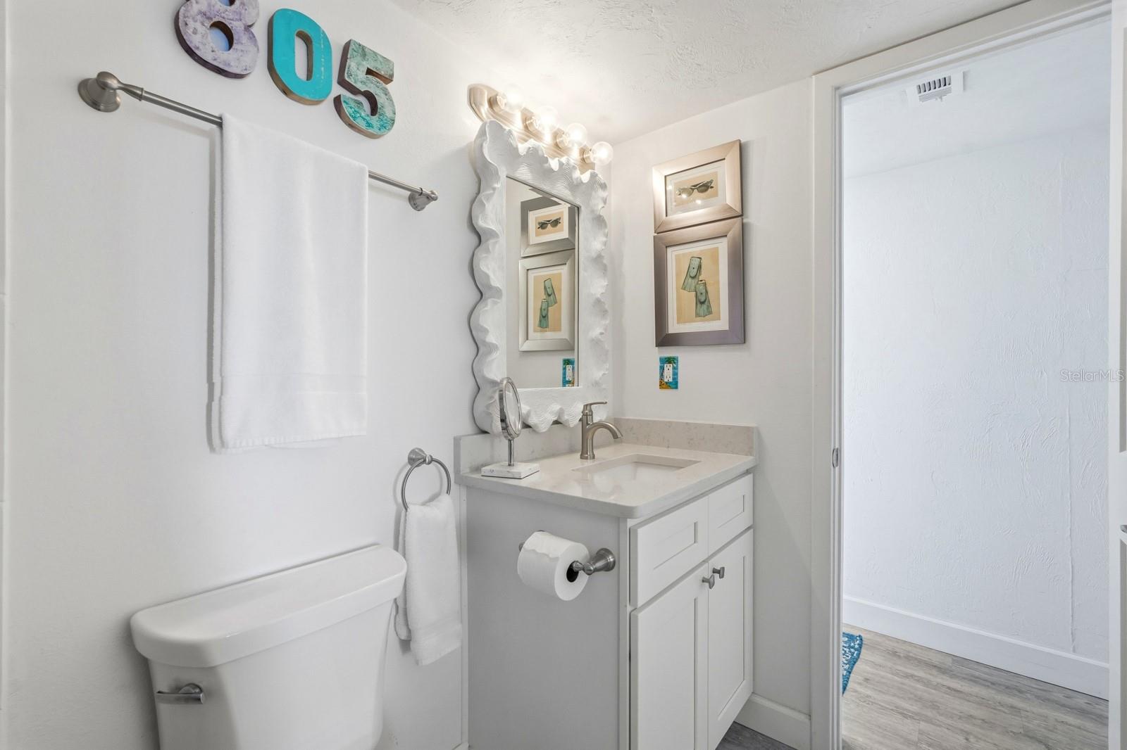 SUNRISE CONDO - Residential