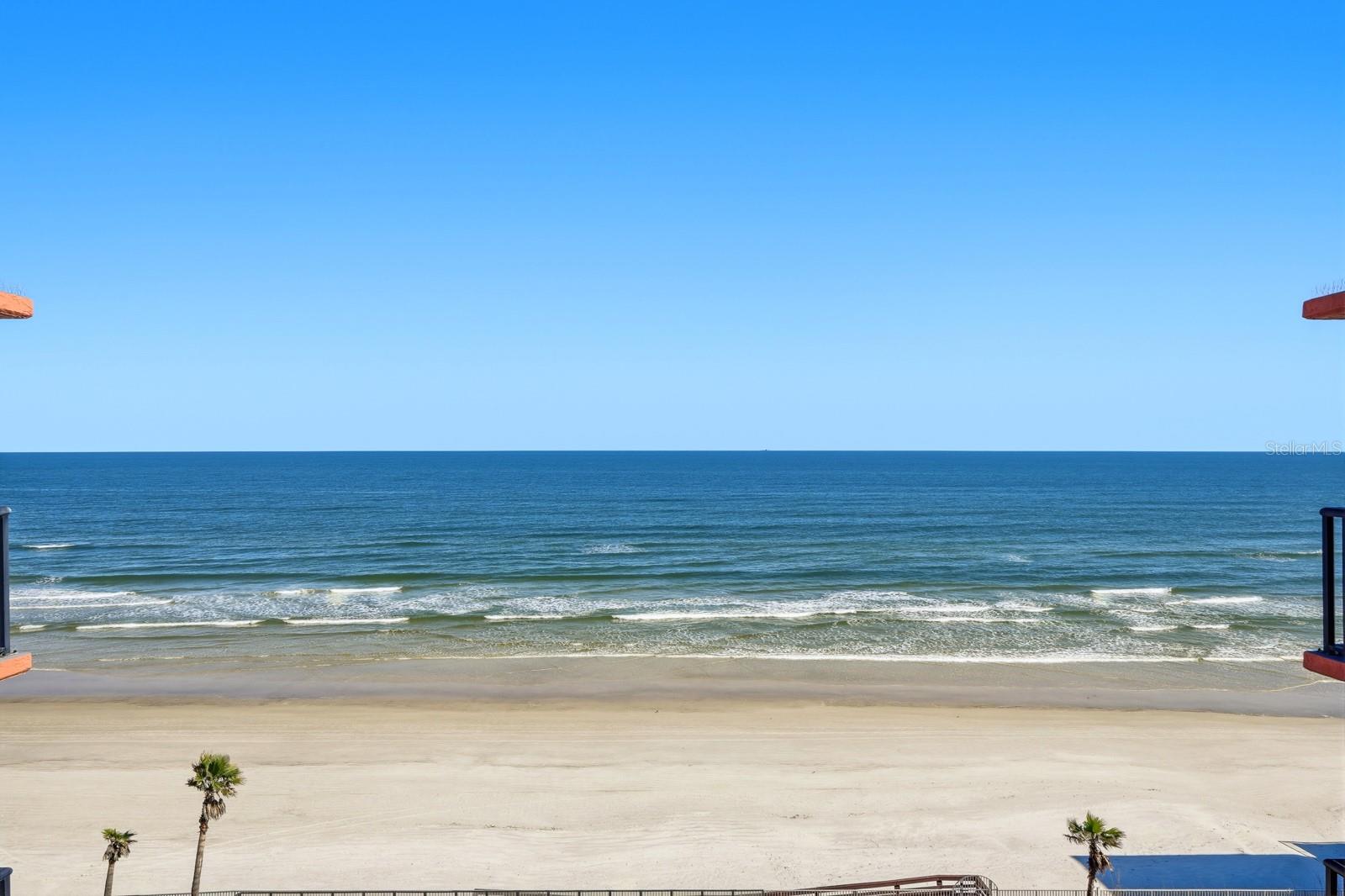 SUNRISE CONDO - Residential