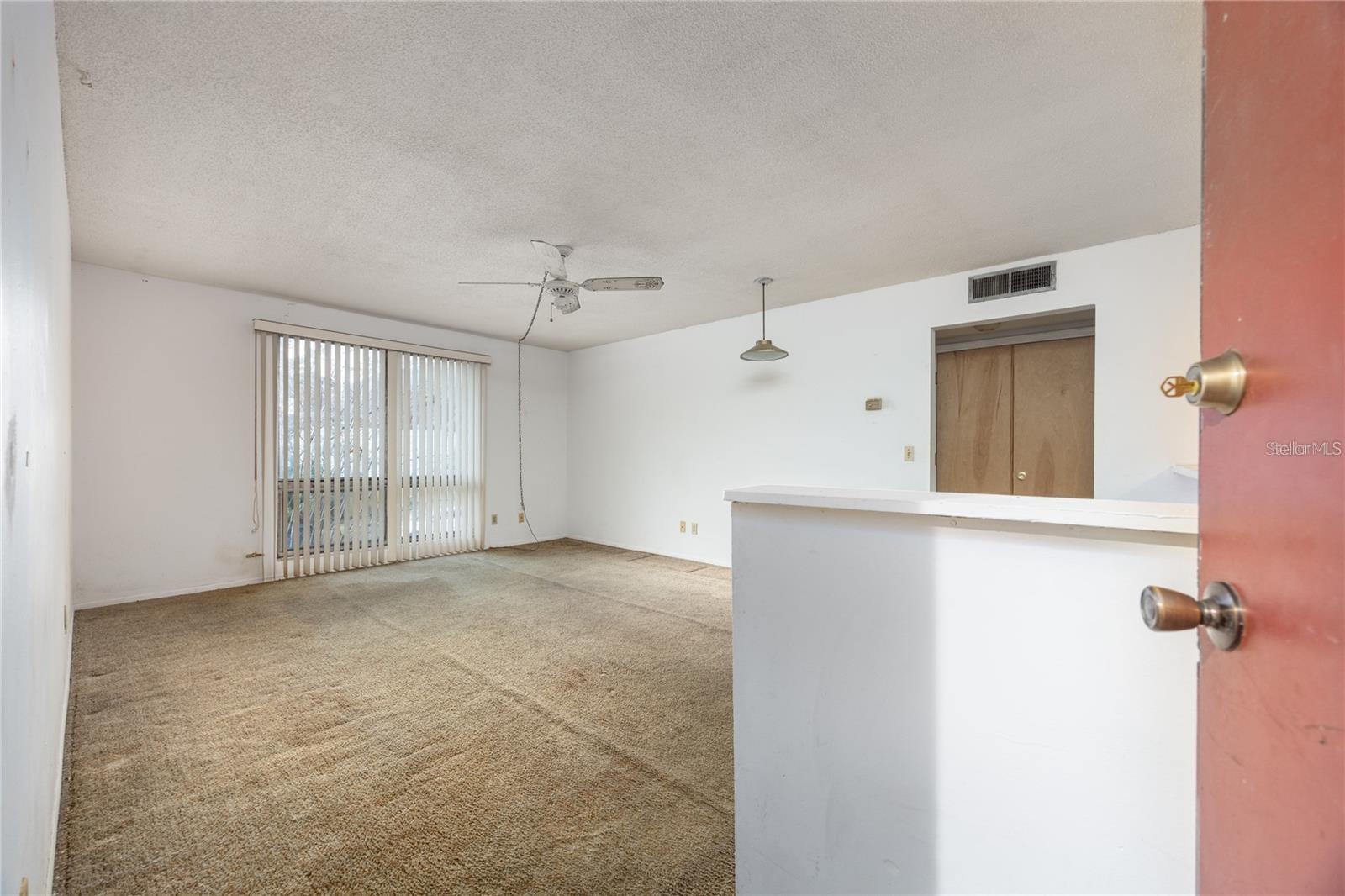 SUMMIT HOUSE - Residential