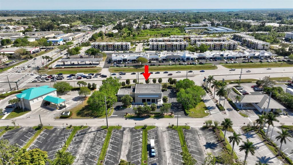 Photo of 3250 SE Federal Highway, Stuart, FL 34997 (MLS # O6389119)