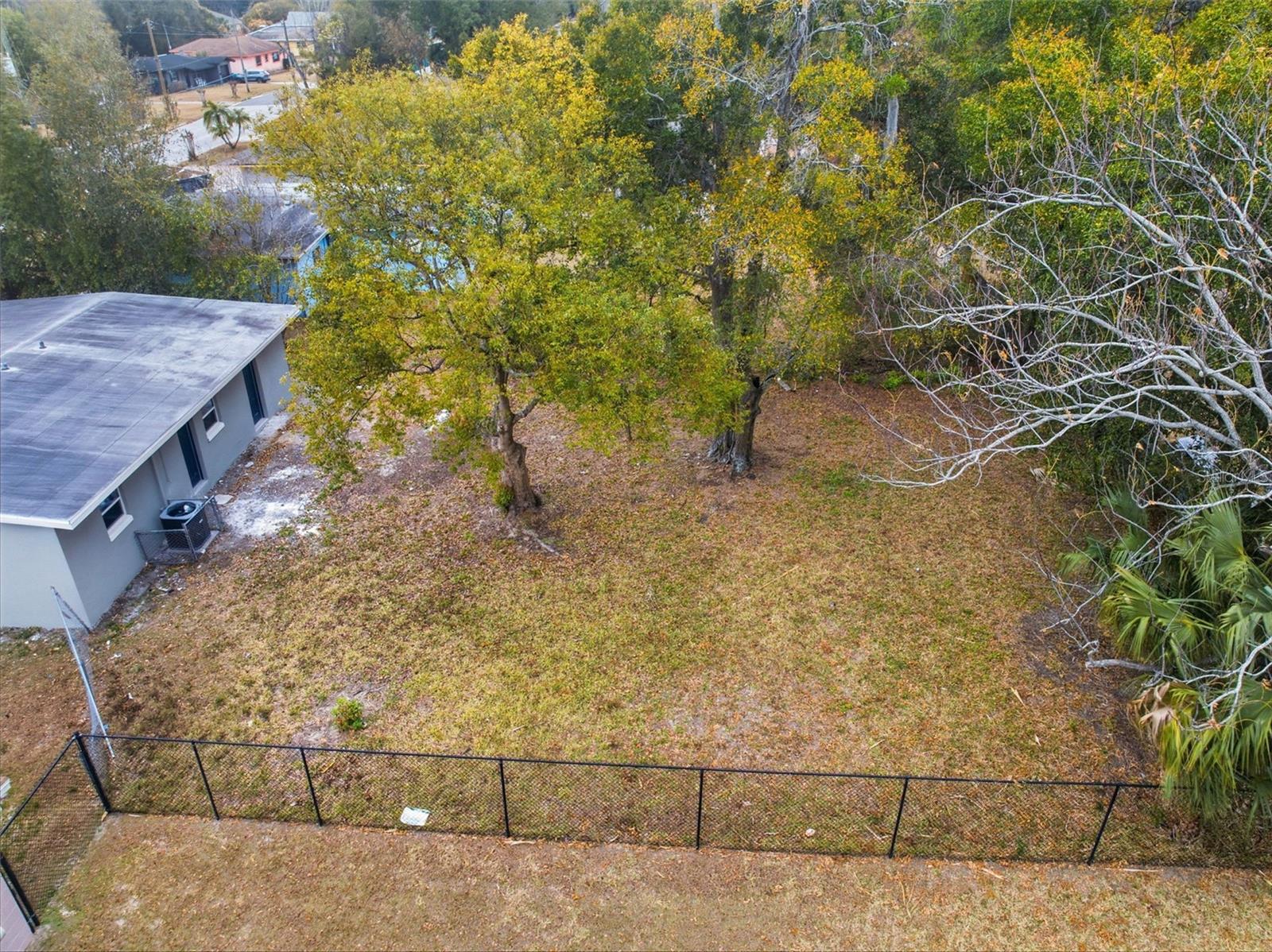 BUNCHE MANOR - Residential Income