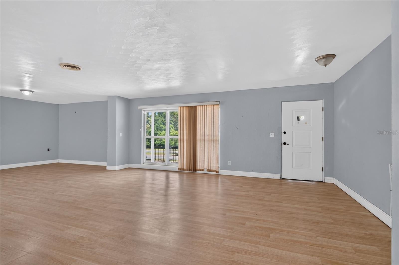 1220 HOWELL BRANCH ROAD