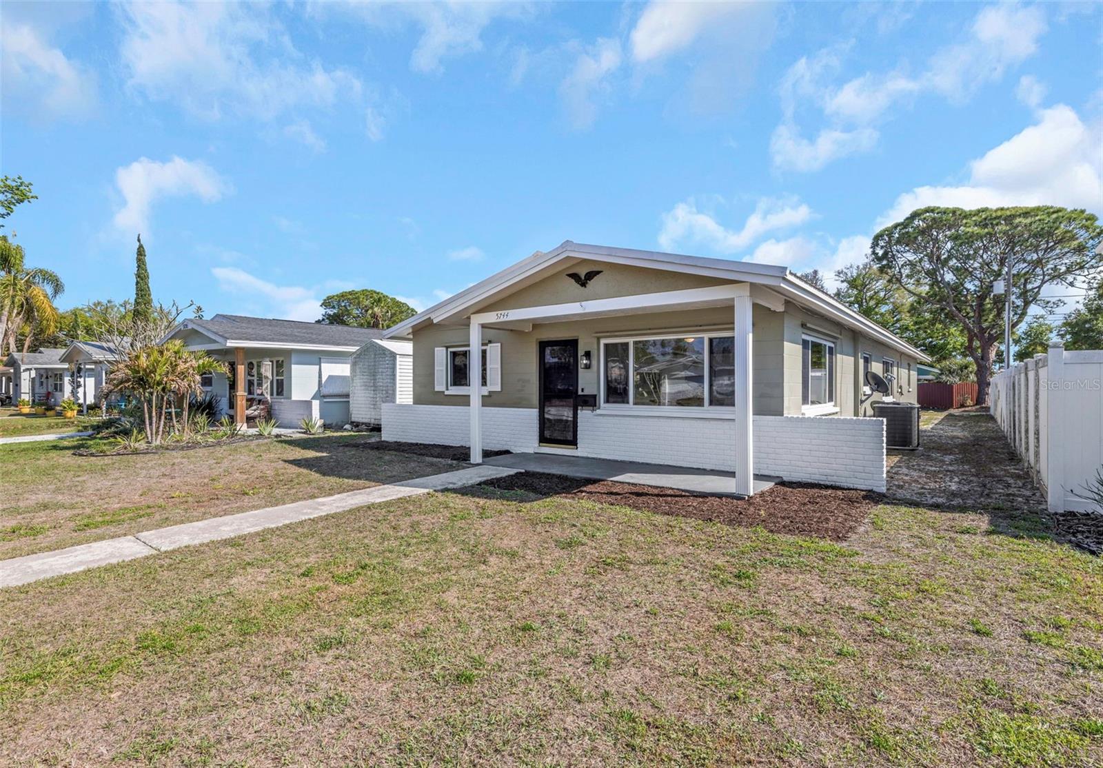 WOODBINE - Residential