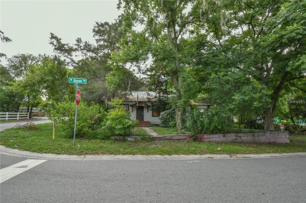 Photo of 55 W Haven Road, Deland, FL 32720 (MLS # O6352864)