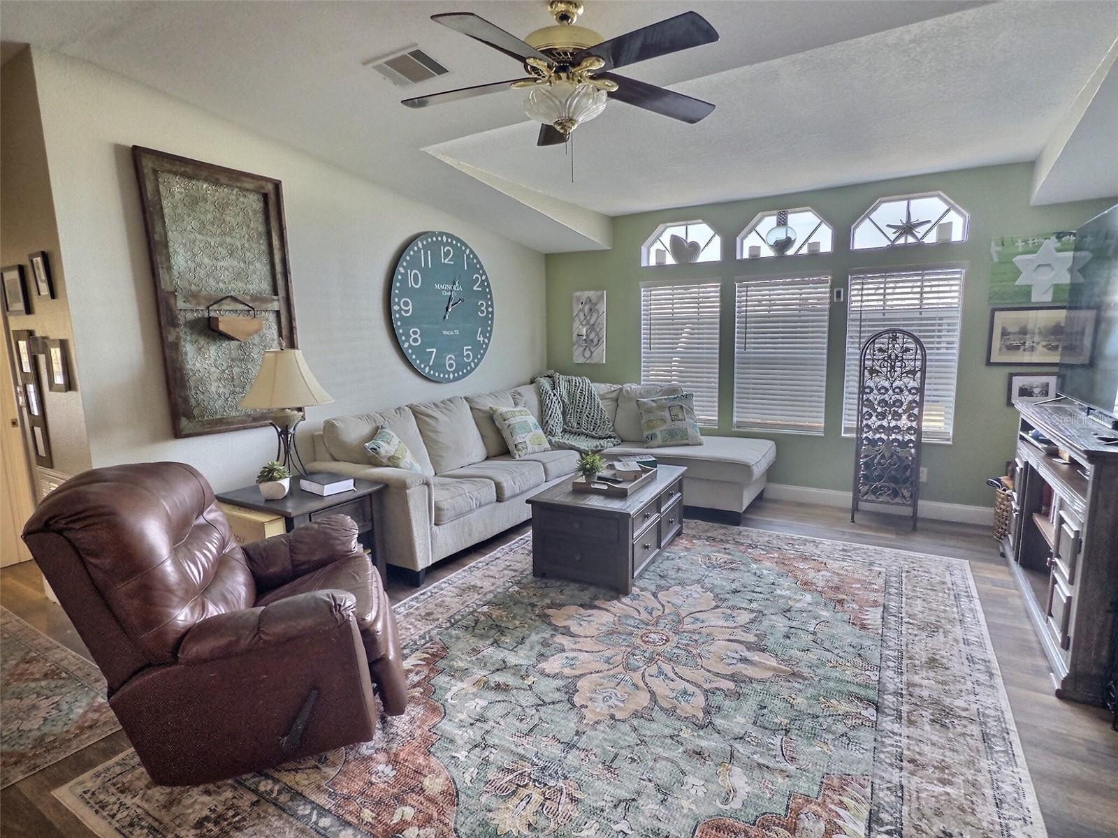 PALM HILL MOBILE HOME PARK UNREC - Residential