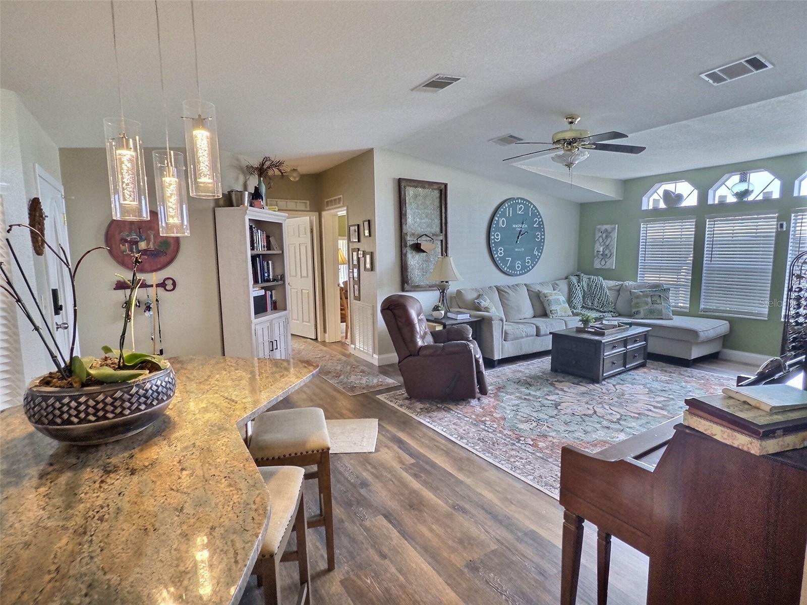 PALM HILL MOBILE HOME PARK UNREC - Residential