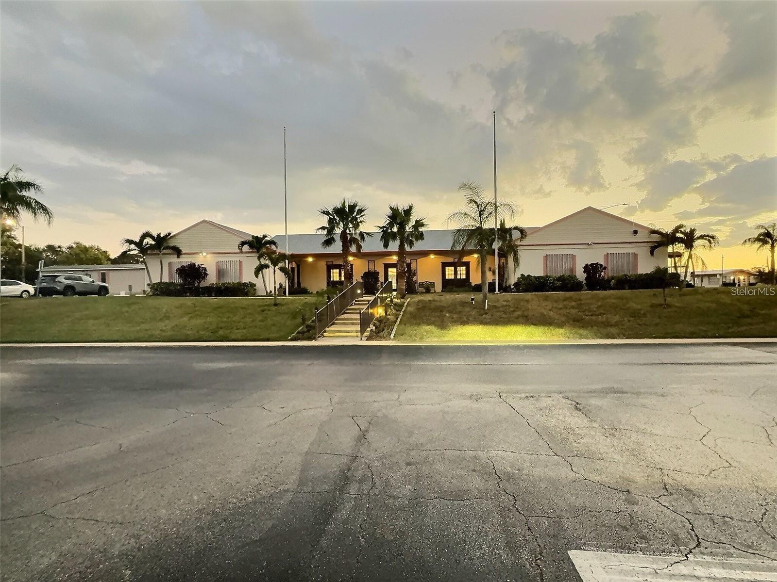 PALM HILL MOBILE HOME PARK UNREC - Residential