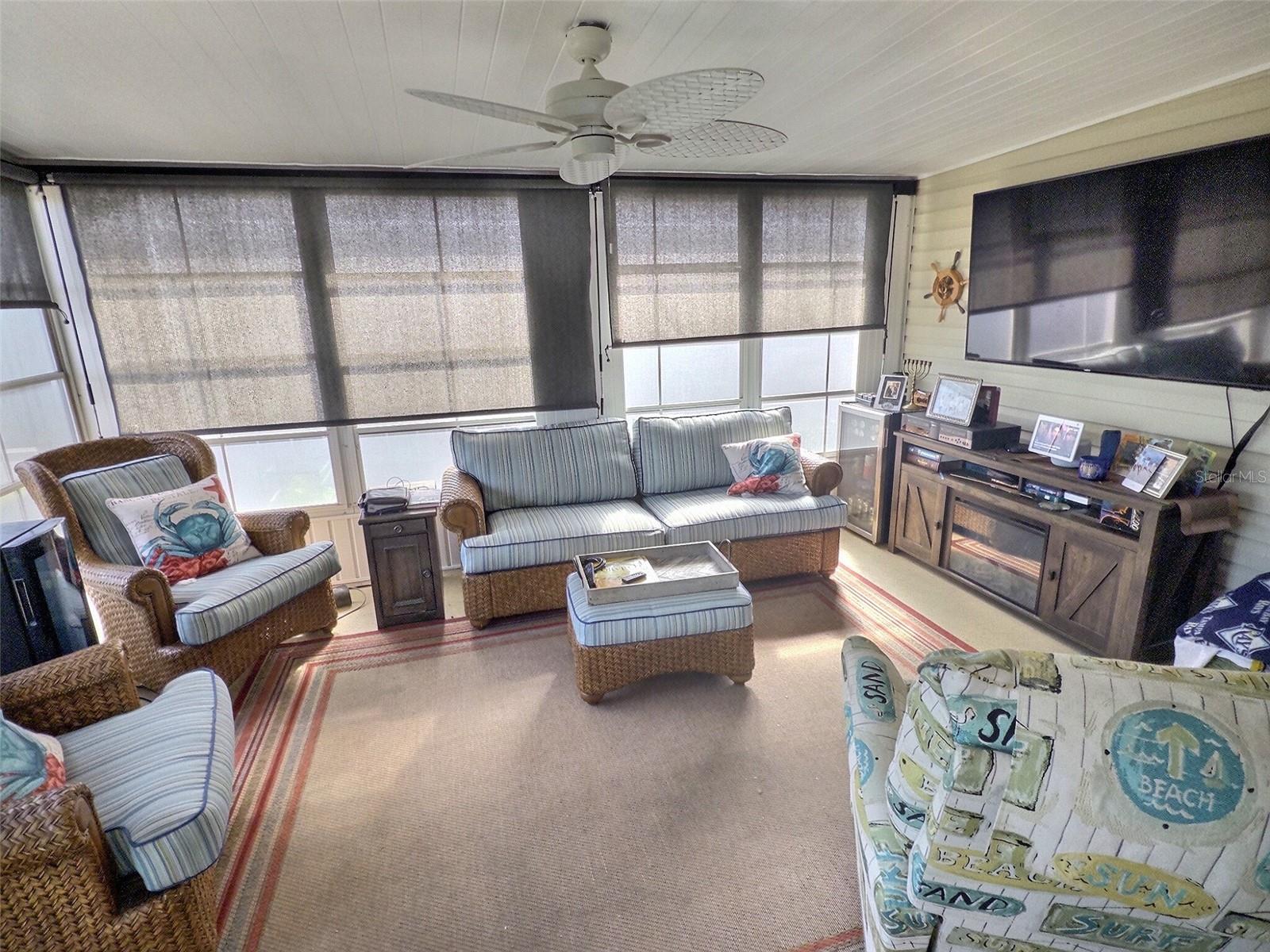 PALM HILL MOBILE HOME PARK UNREC - Residential